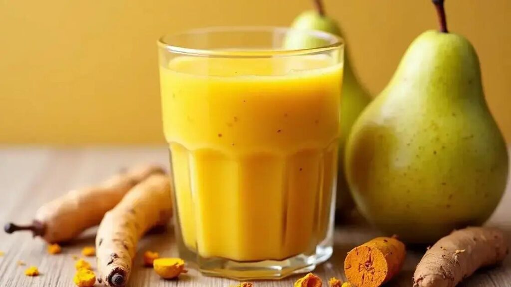 How to Make a Testosterone-Boosting Smoothie with Pear and Turmeric