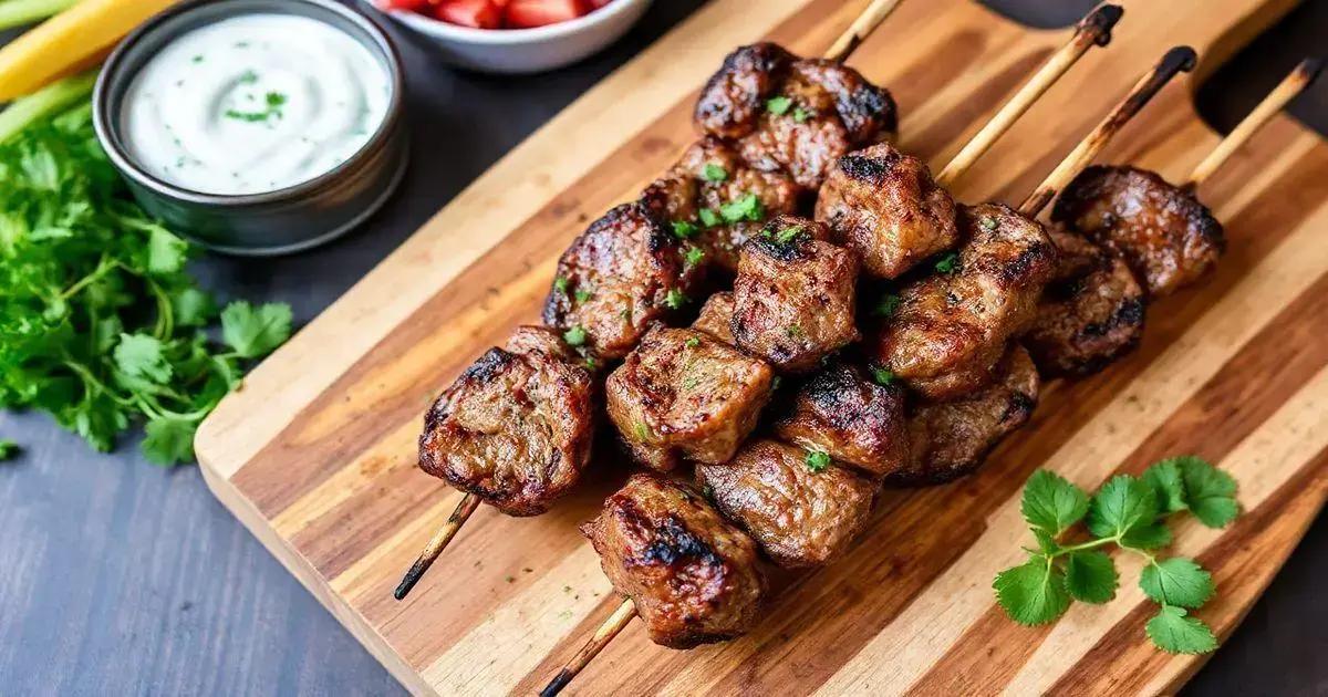 How to Prepare Perfect Grilled Lamb Skewers