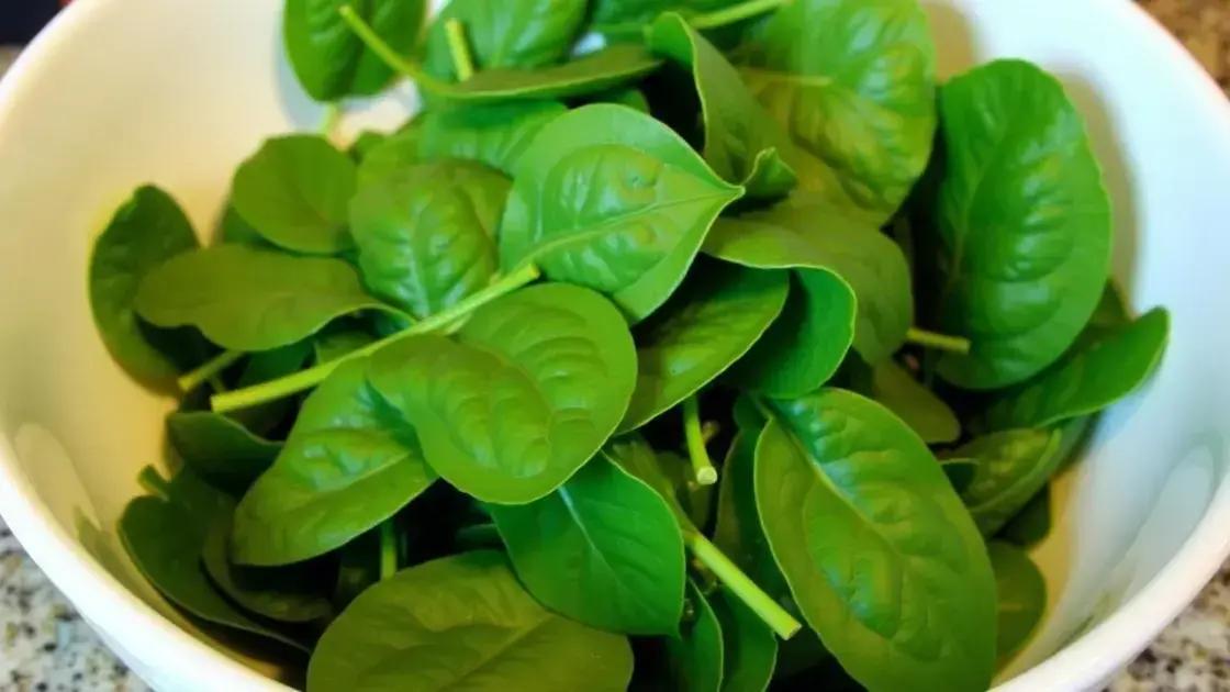 How to Prepare Spinach for Salads